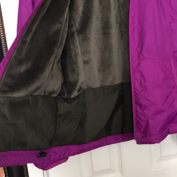 Pink North Face jacket - Picture 6 of 8